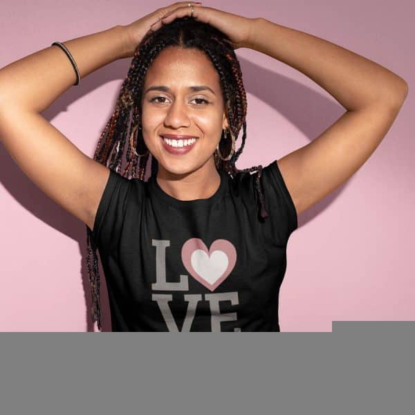 T-Shirt Tema LOVE